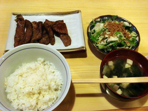 牛タンよりもがっつり焼肉派だな　【山形市南館　丹屋】