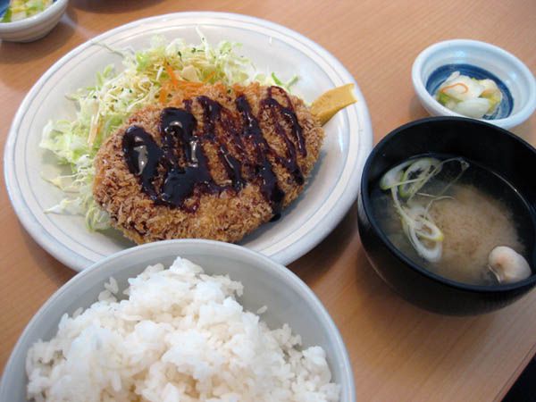 ガッツリ食べたいときには…【山形市　○屋】