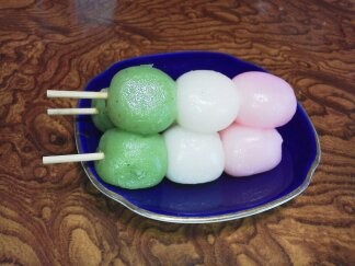 ☆おお!これが噂の三色団子♪