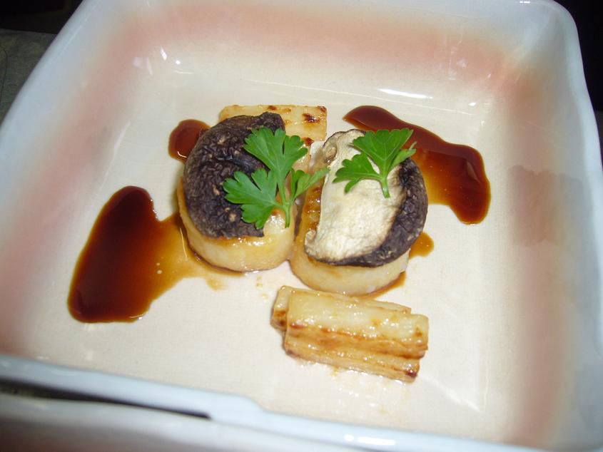 ☆味よし「こだわりのオリジナルの創作料理です！」