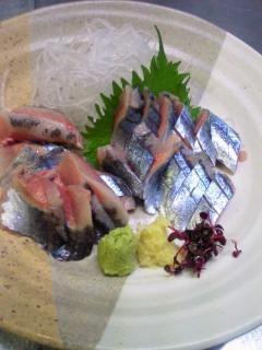 ★味よし「立秋が過ぎ・・秋刀魚の季節到来だ!!」