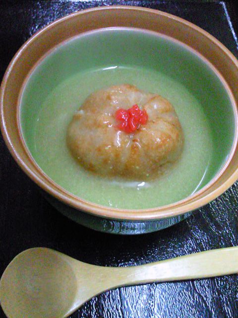 ★味よし「里芋饅頭（まんじゅう）です！」