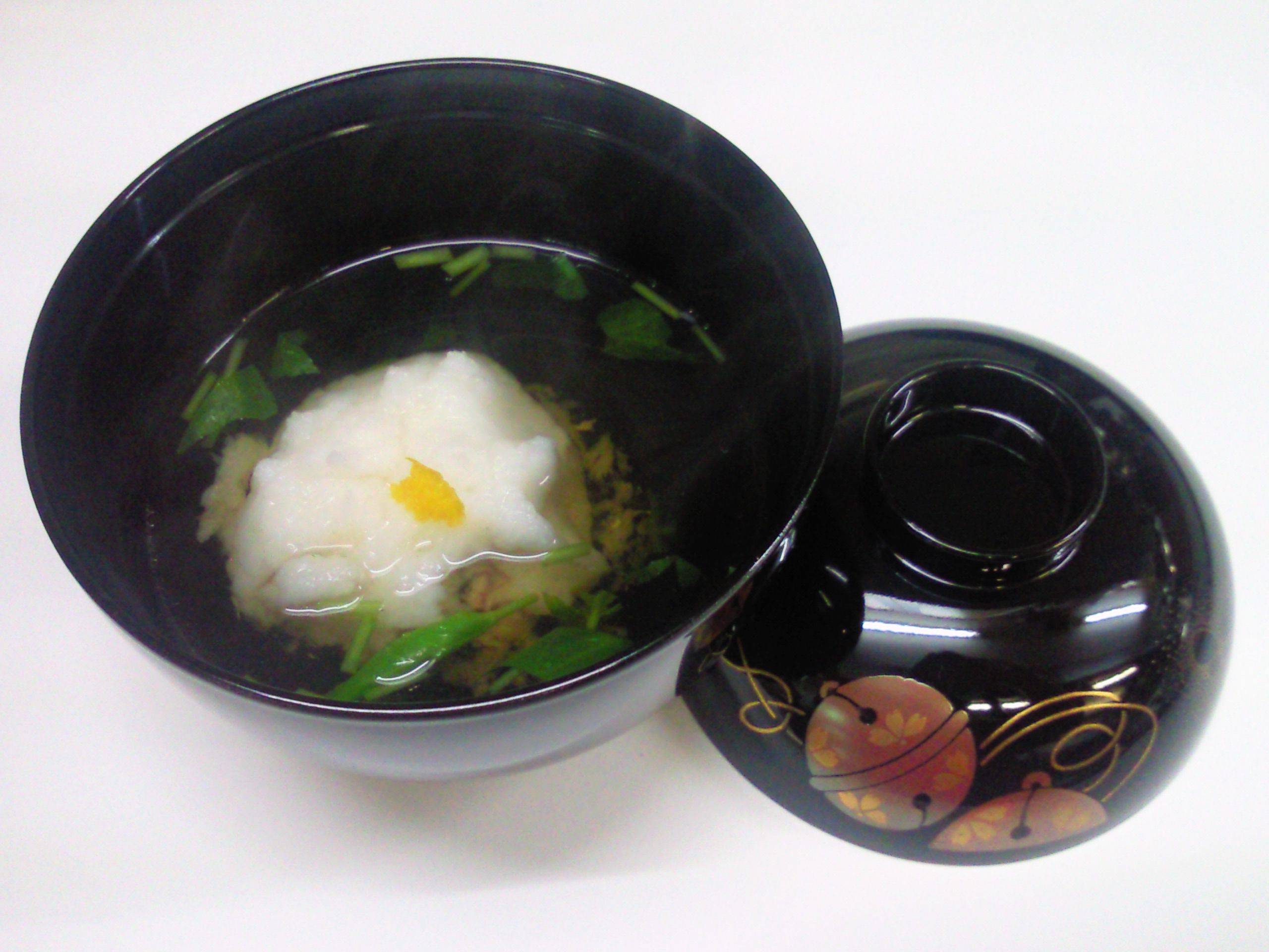 ★味よし「癒される和食・・・椀物です！！」