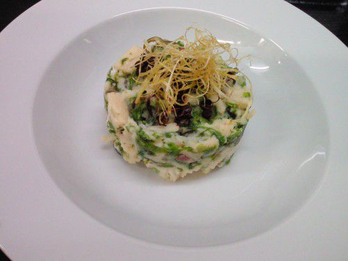 ★味よし「創作料理・・・じゃがいもと貝柱の冷製です！！」