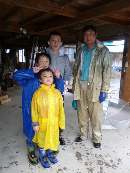 ★味よし「私達の農業の先生です！！その２」