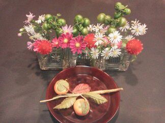 ★味よし「秋のお花を飾ってみました♪」