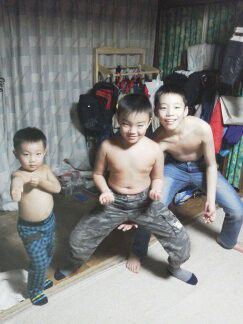 ★味よし「見よ!この肉体美??」