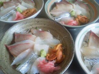 ★味よし「THE☆海鮮丼♪」