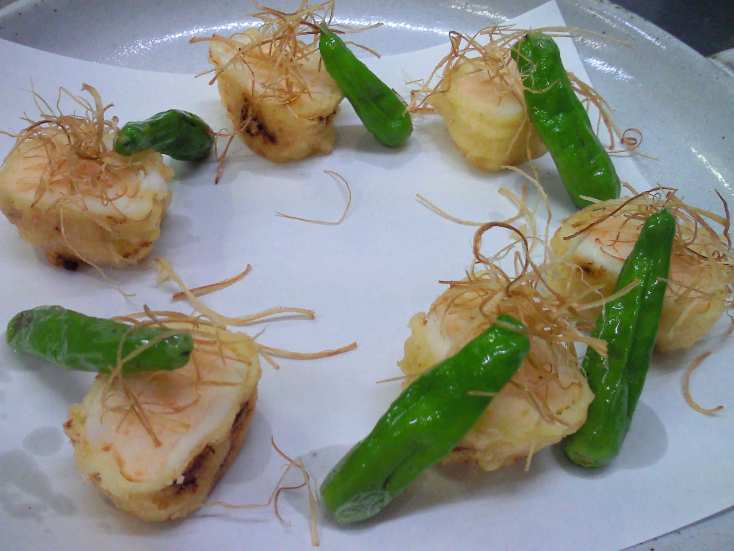 ★味よし「白身魚のはさみ揚げです!」