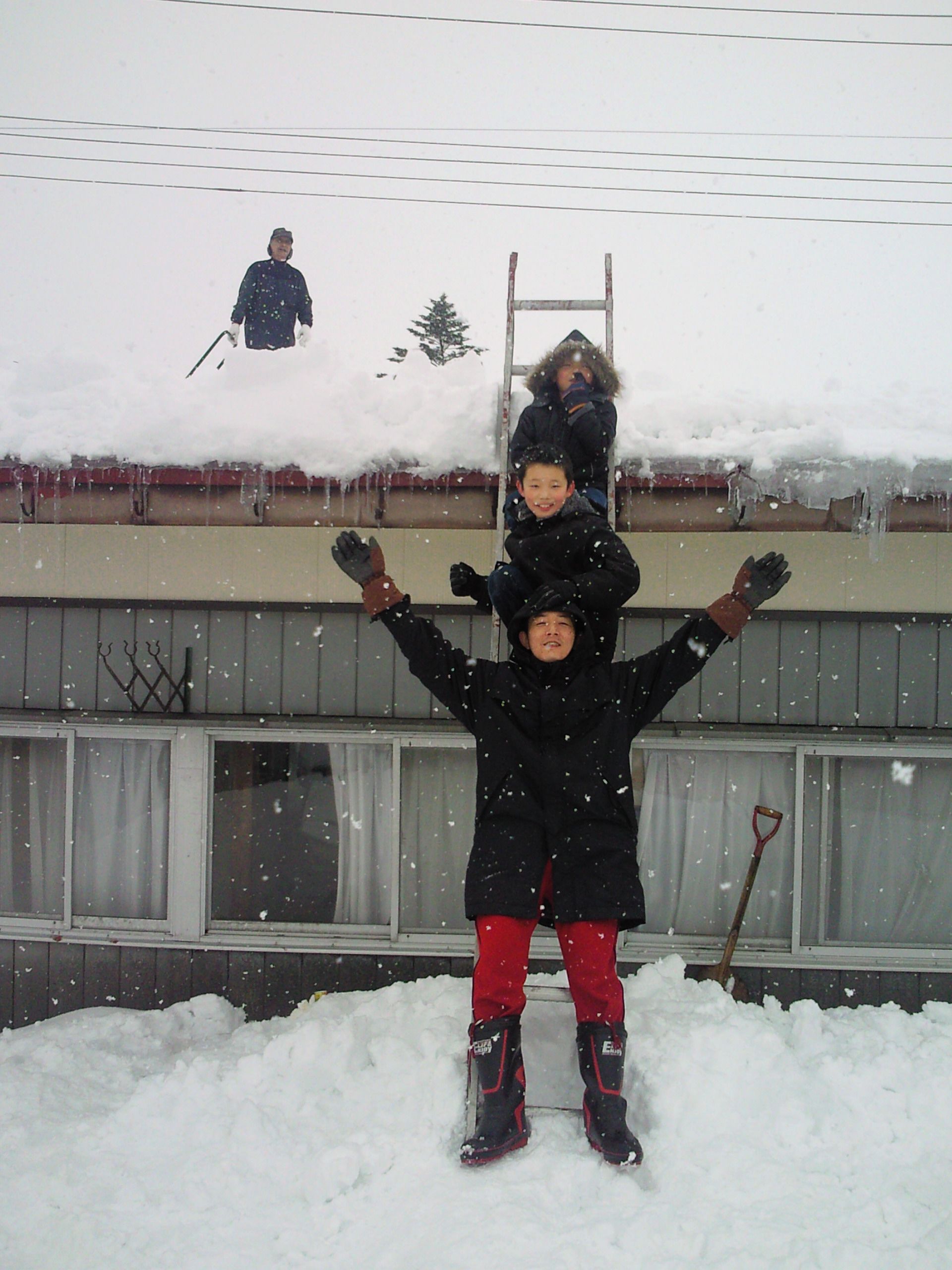 ★味よし「THE雪下ろしでした!!(笑)」
