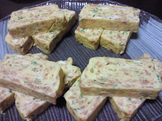 ★味よし「紅大豆の納豆玉子焼きです!!」