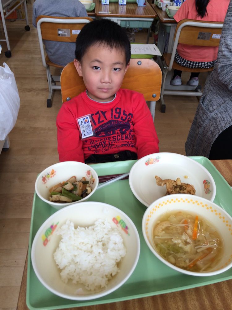 ★味よし「三兄弟のそれぞれ3・・・♪」