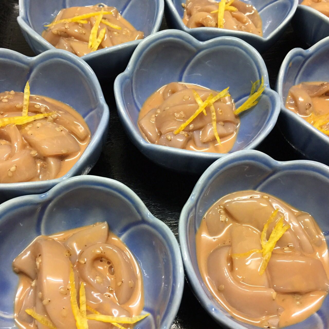 ★味よし「オススメ珍味・自家製の烏賊(いか)の塩辛です!!」