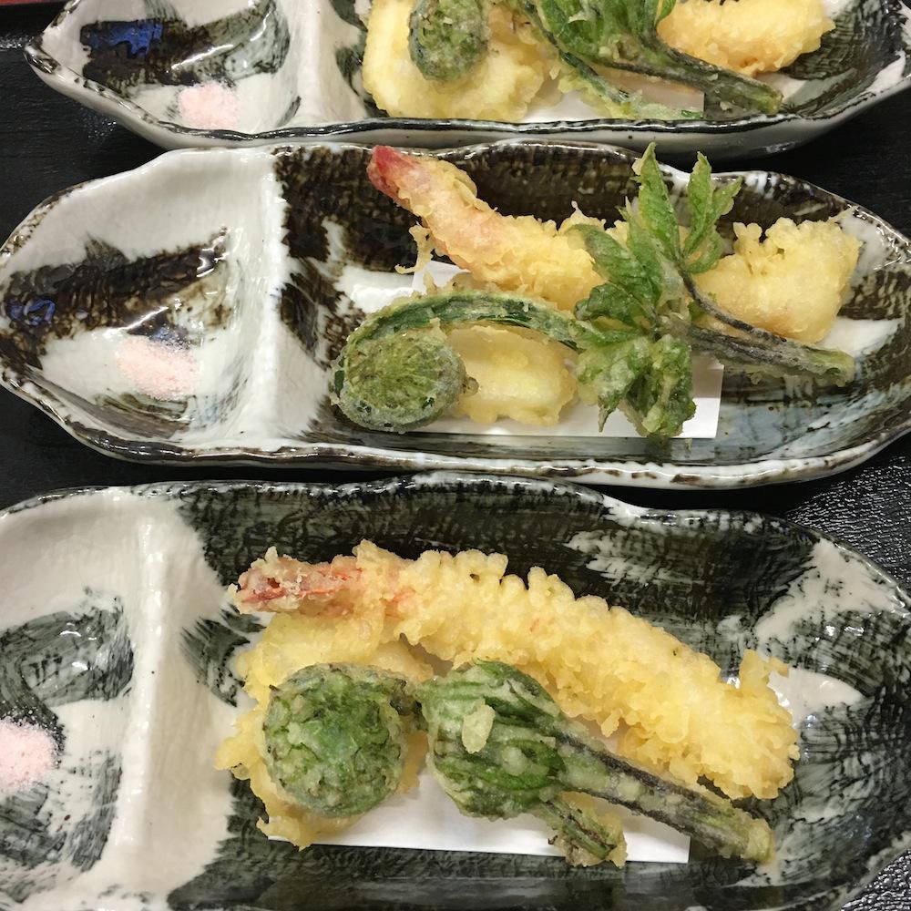 ★味よし「ゴールデンウィーク中の営業日のお知らせです!」