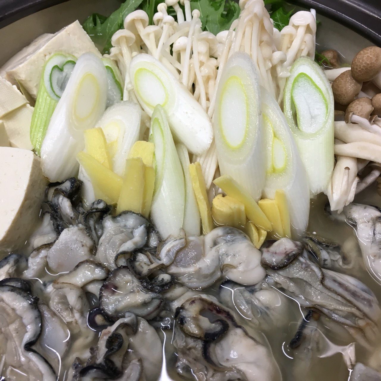 ★味よし「旬の食材で、お鍋にしませんか??」