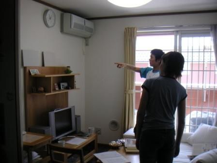 梁の見える家　内部の壁仕上はどうする？