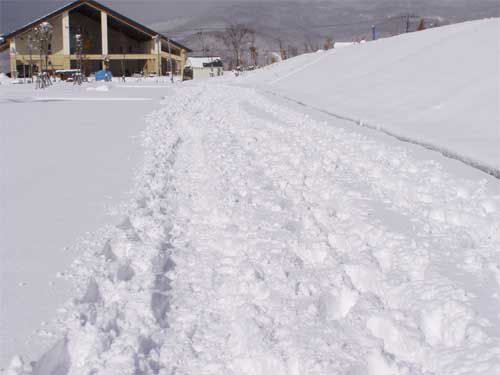 弓張平は雪