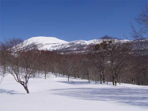 丸森山対岸より