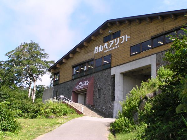 リフトに乗って