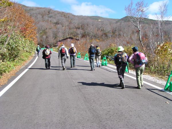 小屋より清水コースへ