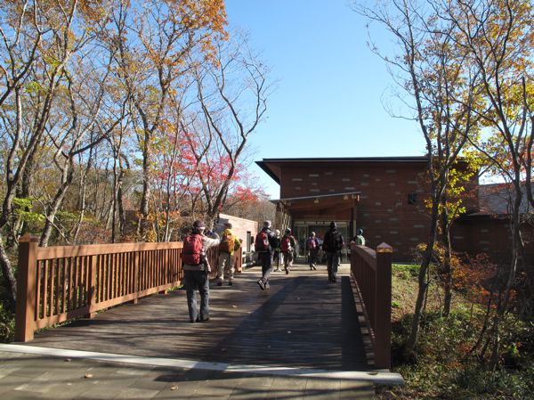 フイルドセンタ－