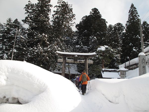 羽黒山での一日