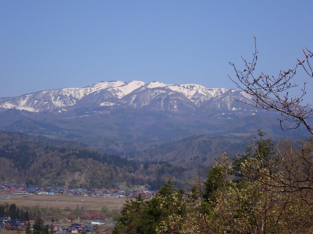 目の前に山形葉山