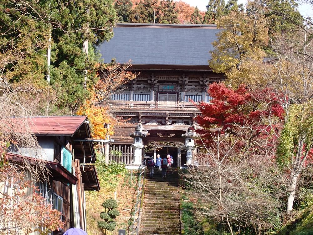 12名のアーテスト散る