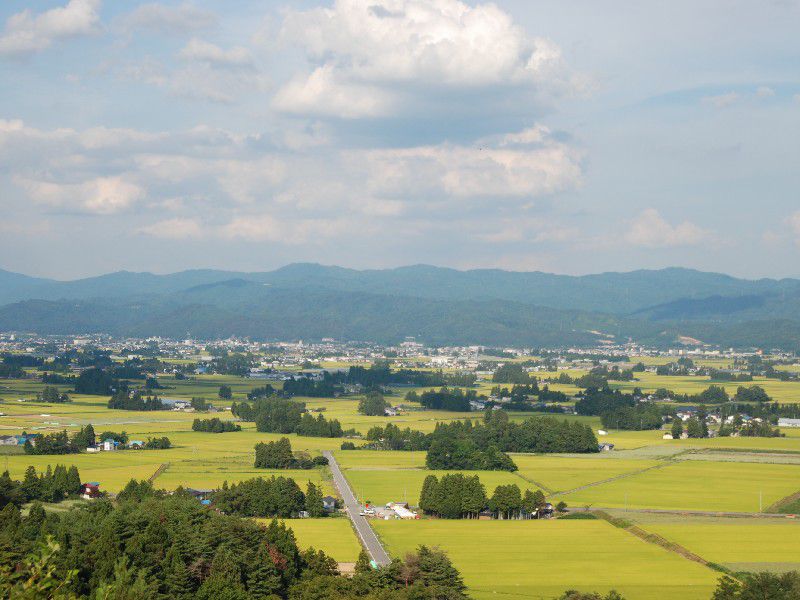 秋の田園散居集落