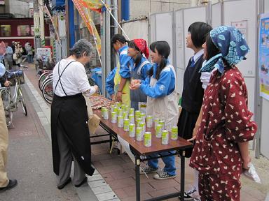 北中修学旅行記録:各種地場産物販売チーム