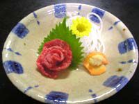 米沢牛　牛刺し