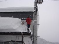 小野川映画の基地も雪下ろし