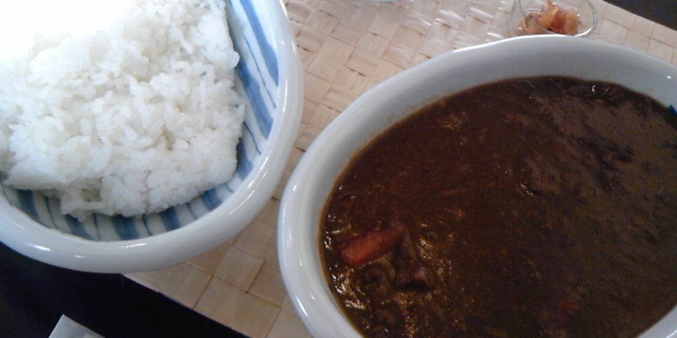 ぼぬーる　牛すじカレー