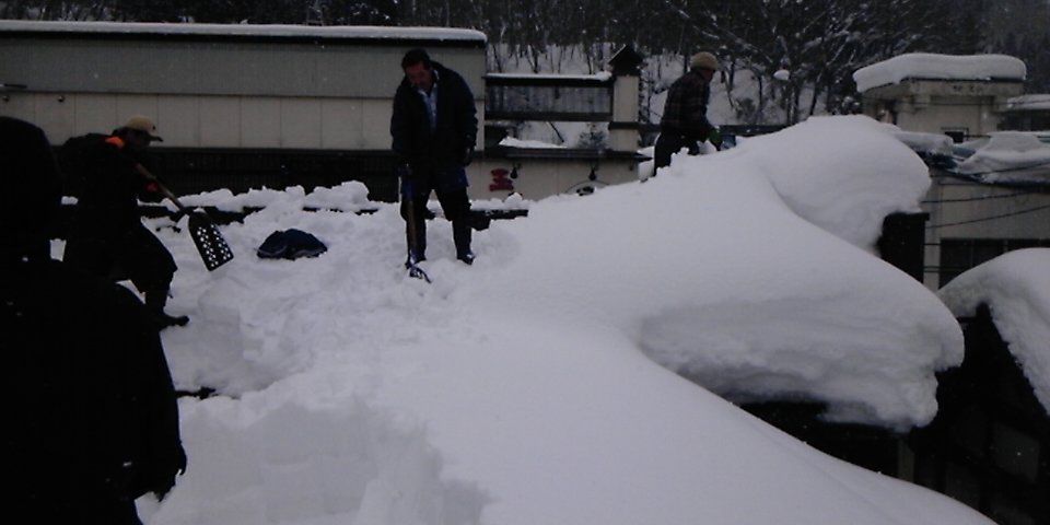 インフォの雪下ろし