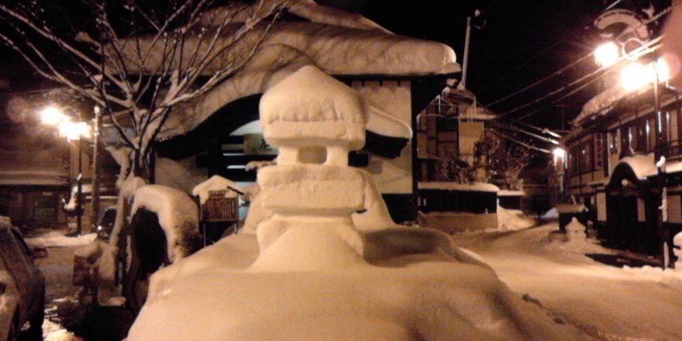 まつり後の雪灯篭