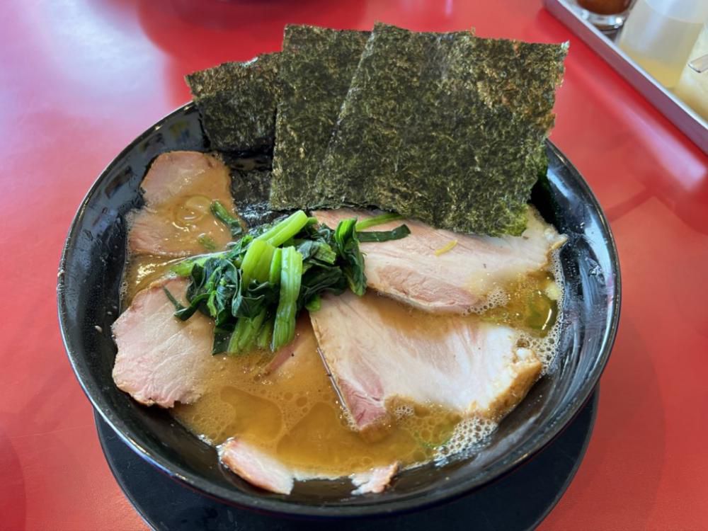 家系ラーメン　たつ家