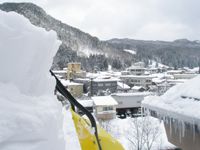 露天風呂の屋根の上から
