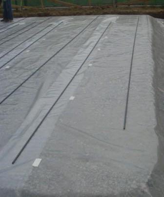 基礎と防湿シート（床下の防湿対策）