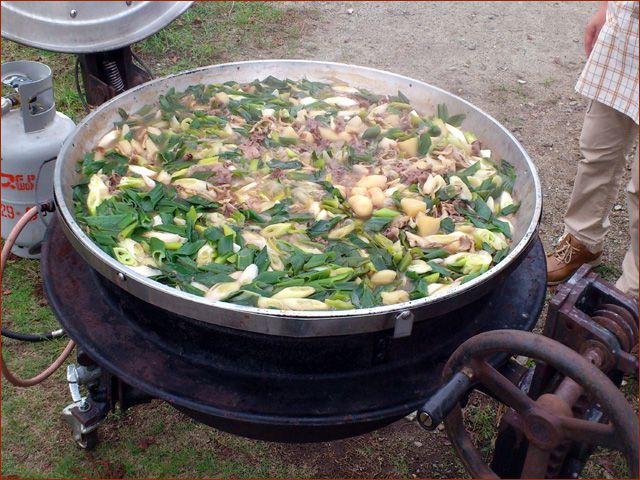 ◆秋の風物詩 芋煮会◆