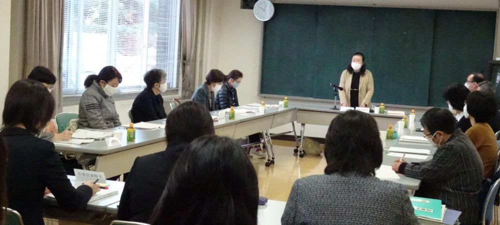 号外―“追認”機関からの脱却！？…女性委員が正論発露