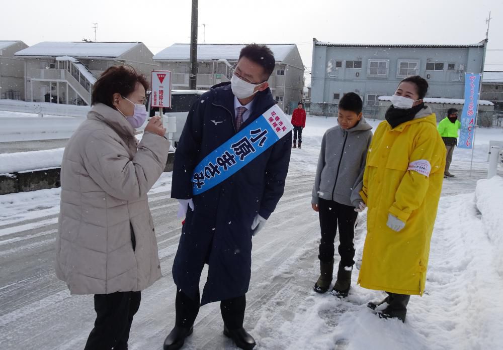 花巻市長選告示…ドキュメント「まさみちが往（い）く」～選挙戦２日目