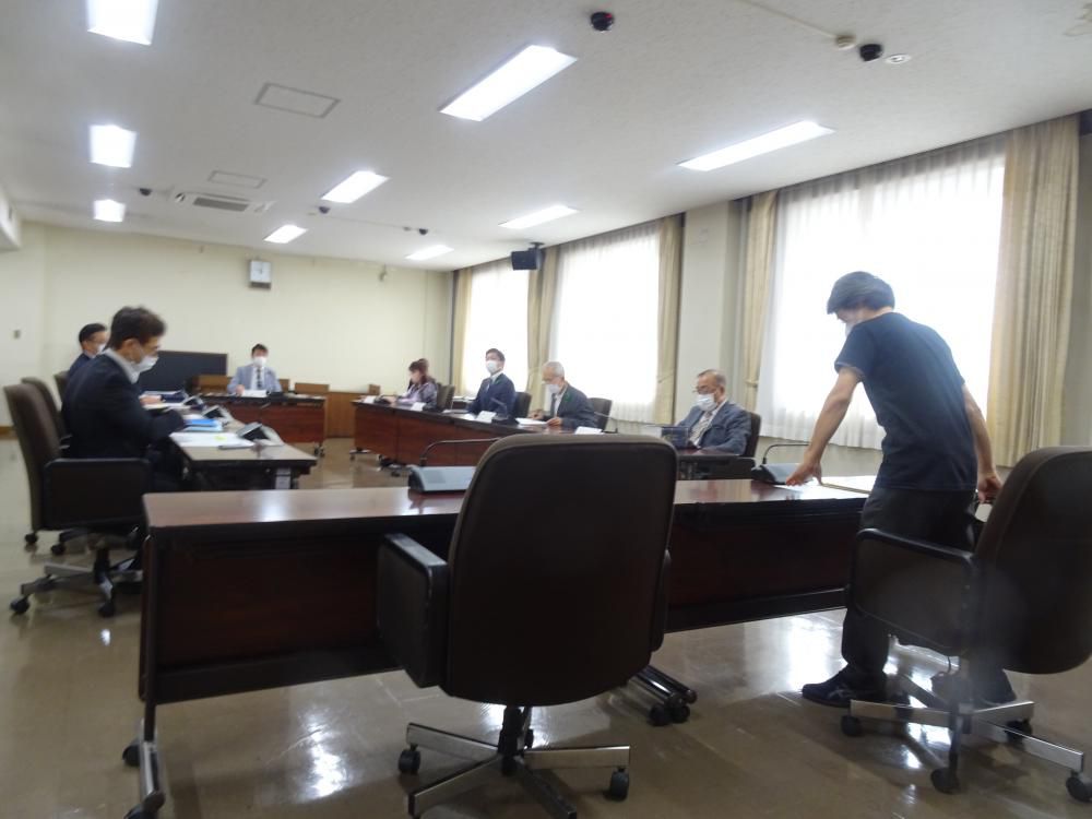 花巻市議会が死んだ日―陳情者に対する“人権侵害”発言と不採択”誘導”発言!!??