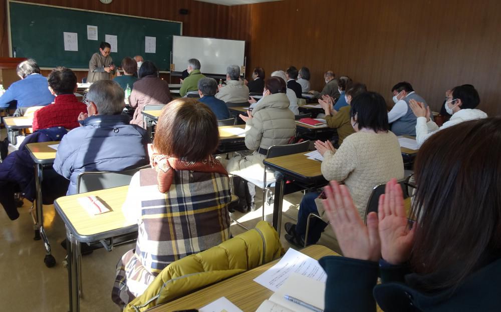 “夢の図書館”の実現へ…「イ-ハト-ブ図書館をつくる会」がシンポ