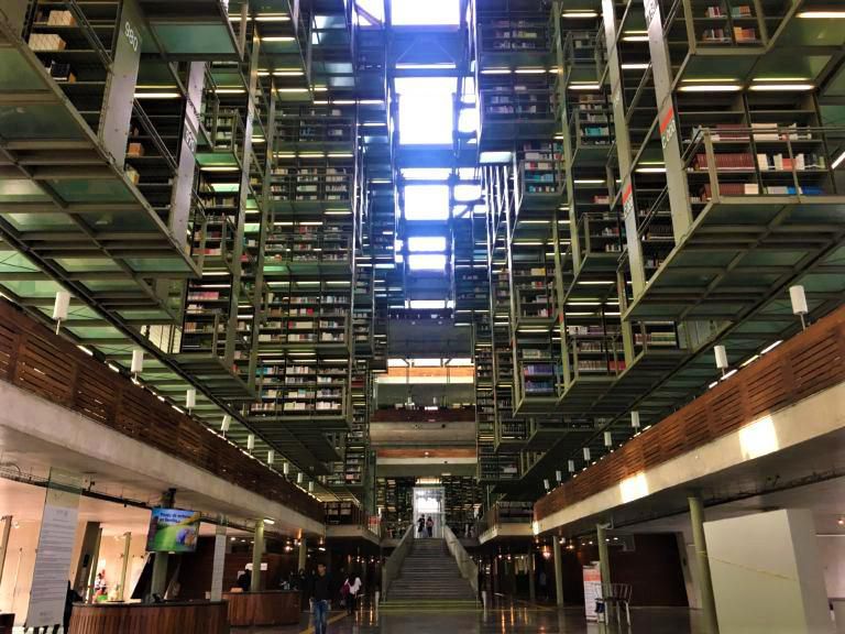 夢の図書館を目指して…「甲論乙駁」編(その1)~イーハトーブの「ブエナ・ビスタ」、ここにあり!!