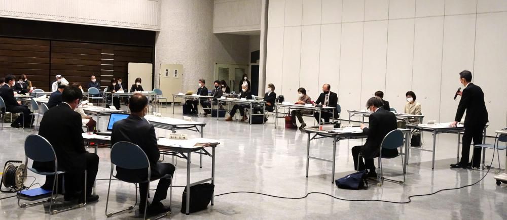 10年ひと昔…新図書館試案検討会議も「開店休業」丸1年~議場というリングで“スイングする質疑”を~そして、行政文書「不在」の仰天!!??