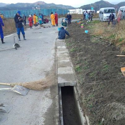 陸前高田行きのボランティアバス