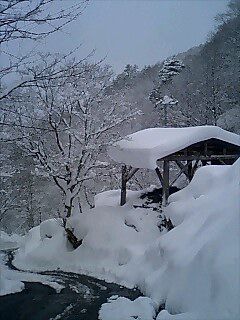 積雪１００cm超えたぞぉ　フォー( ^)o(^ )