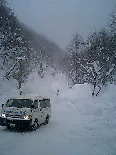 山奥の宿へは早めにチェックいいんですハイ。