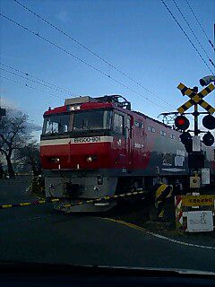 踏み切りで電車を撮るのだ