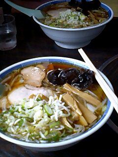 やまとや「野菜イタメ中華（米沢ラーメン）」